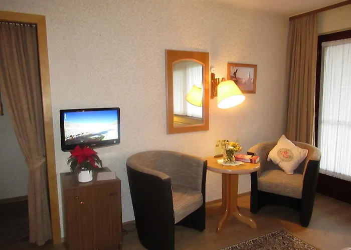 Land-gut-hotel Heidehof Hotel